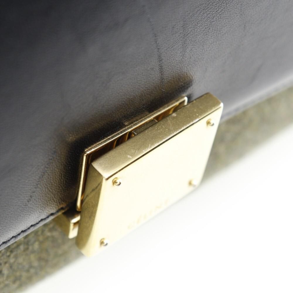 C&eacute;line Trap&egrave;ze