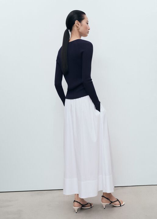 SWEATER. -- SESETA