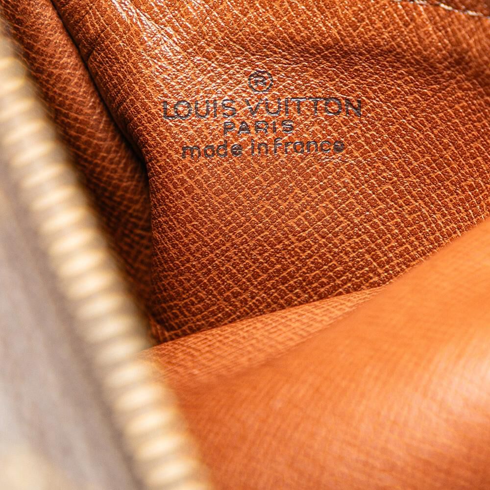 Louis Vuitton Papillon