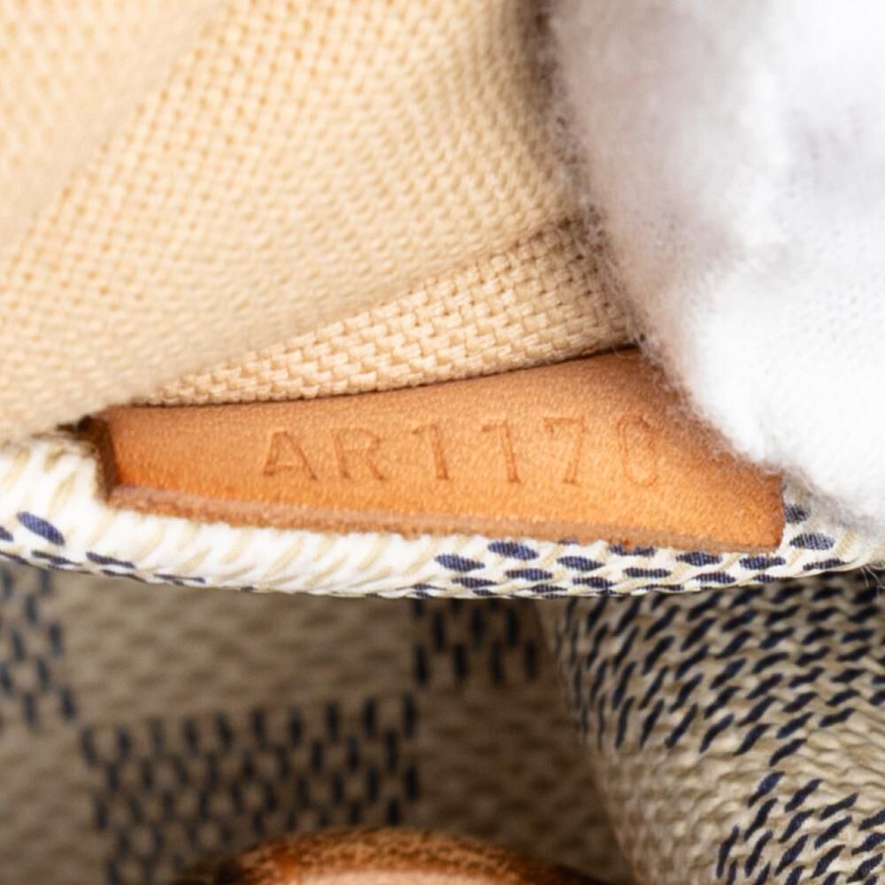 Louis Vuitton Totally