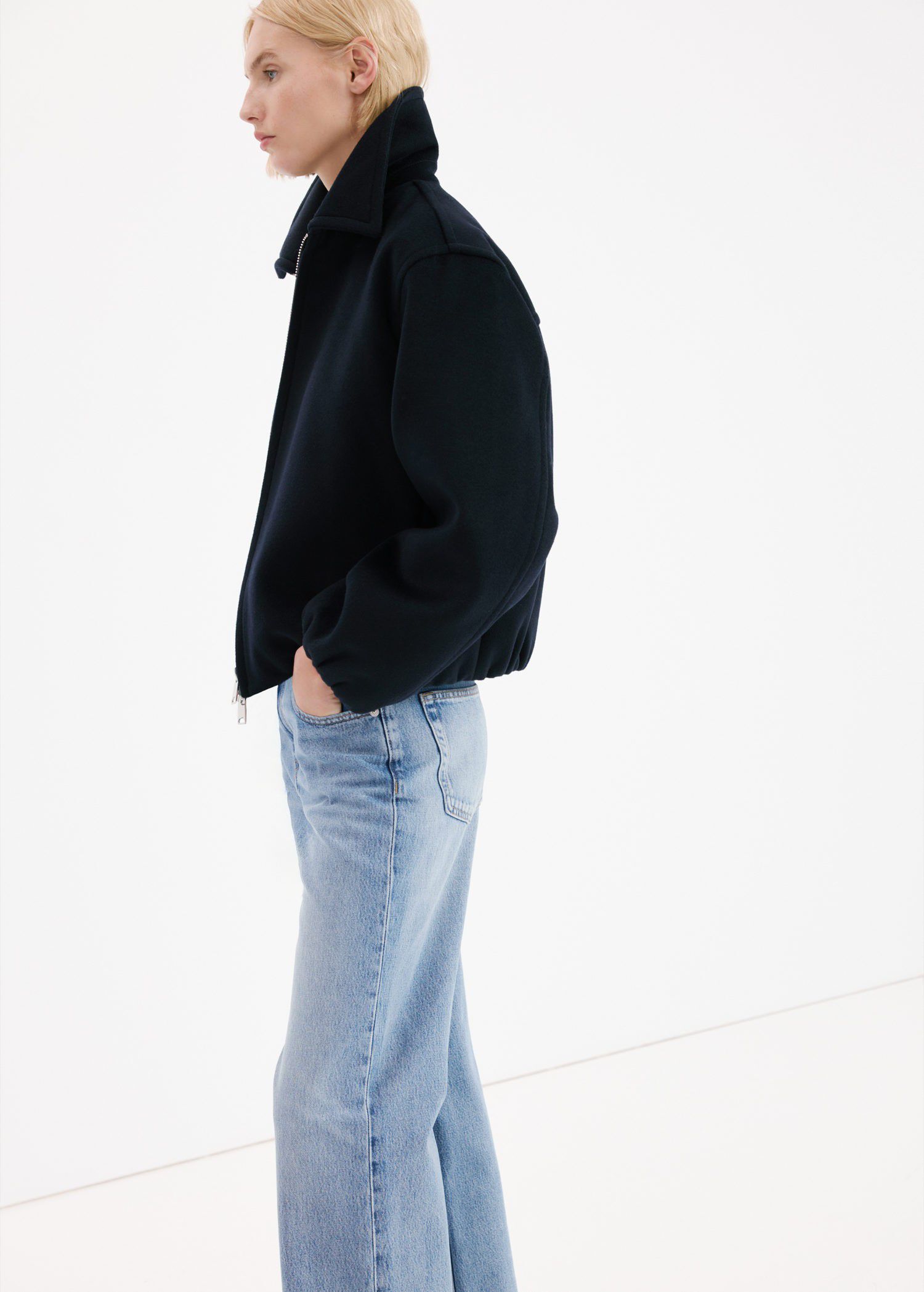 Straight low-waist jeans