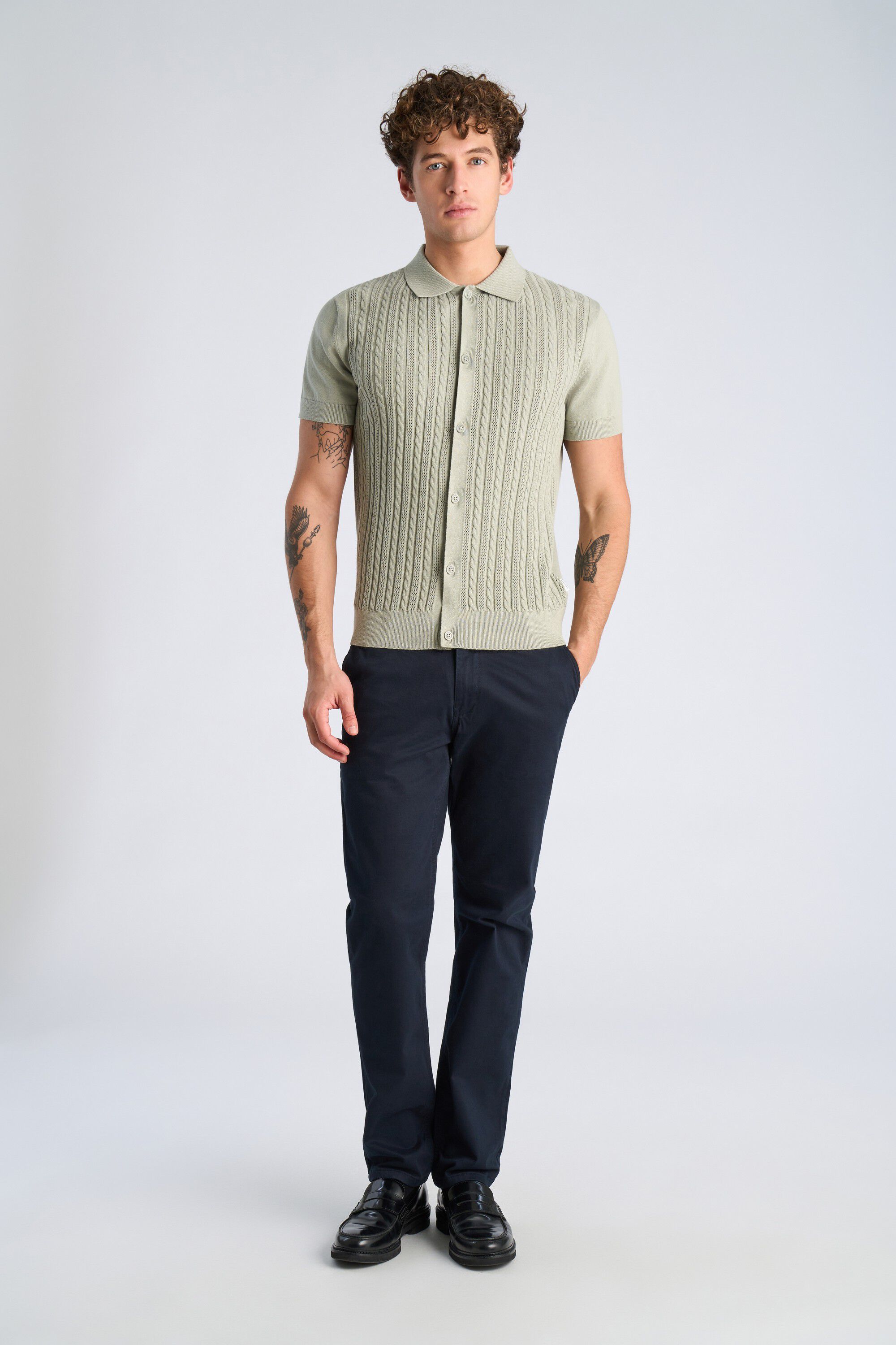 Knitted S/S cable cardigan