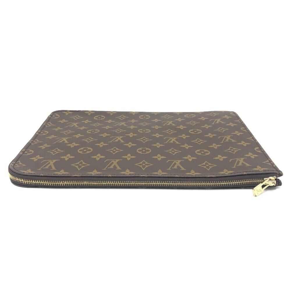 Louis Vuitton Poche Documents