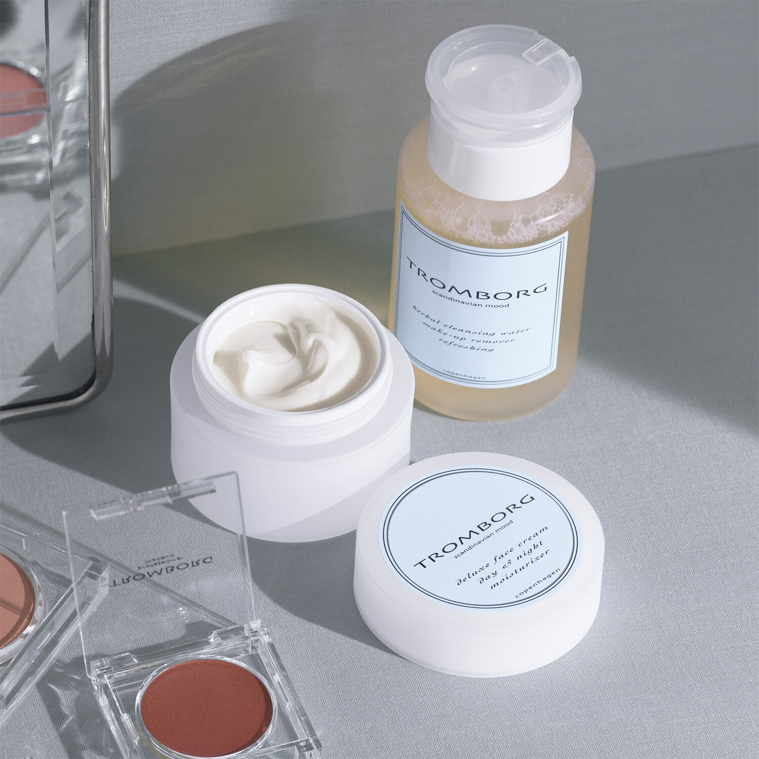 Deluxe Face Cream Day & Night Moisturizer