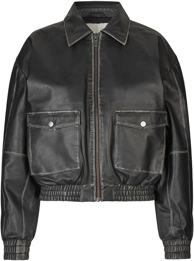 Opeyamd jacket