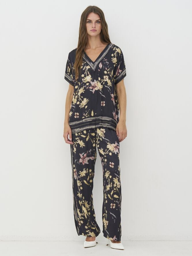 Cara Trousers