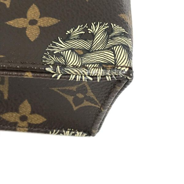 Louis Vuitton Poche Toilette