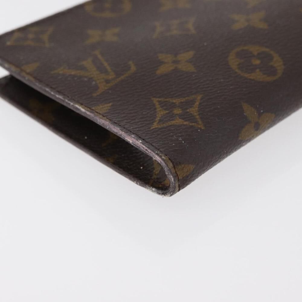 Louis Vuitton Pouch