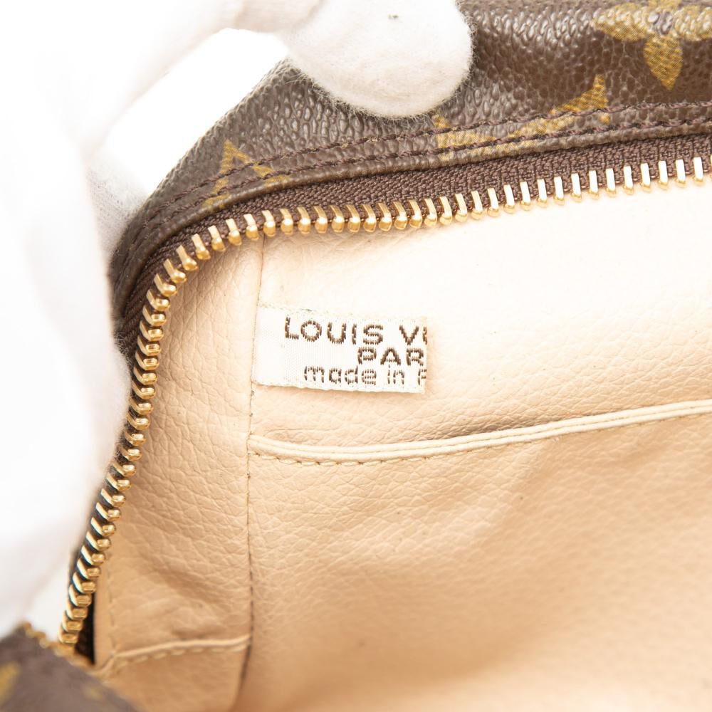 Louis Vuitton Trousse Toilette