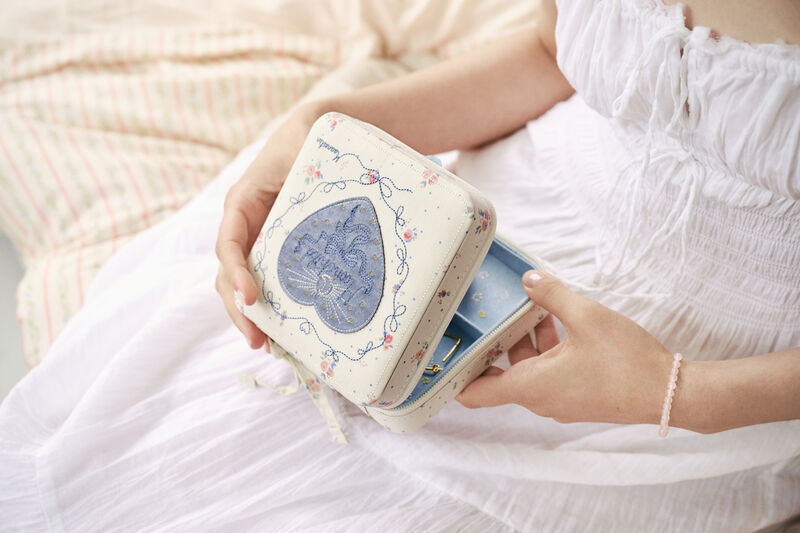 Amelia Jewelry Box Sky Blue