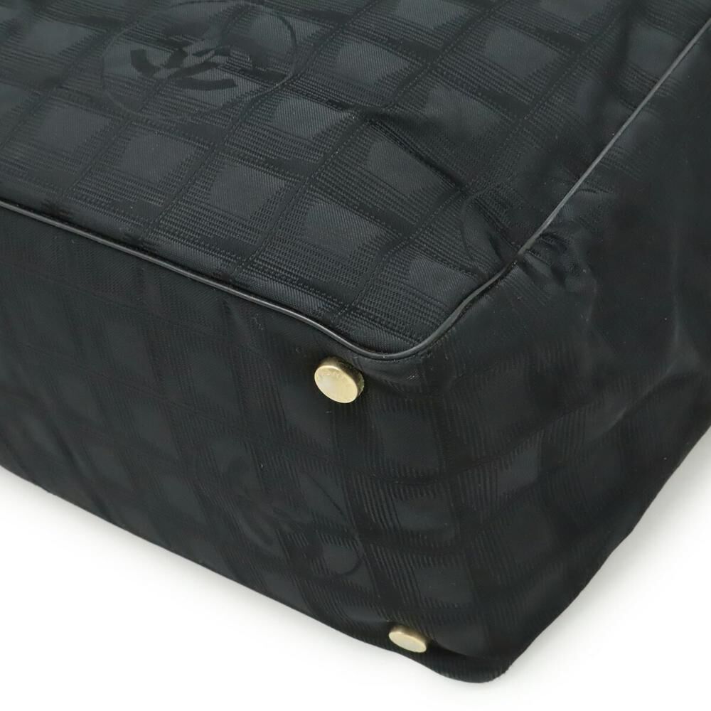 Chanel Travel Line