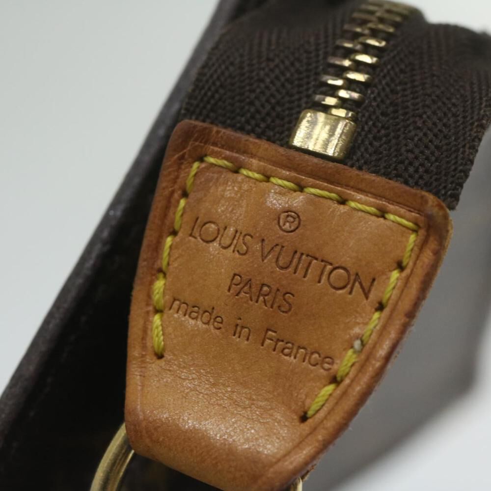 Louis Vuitton Pouch
