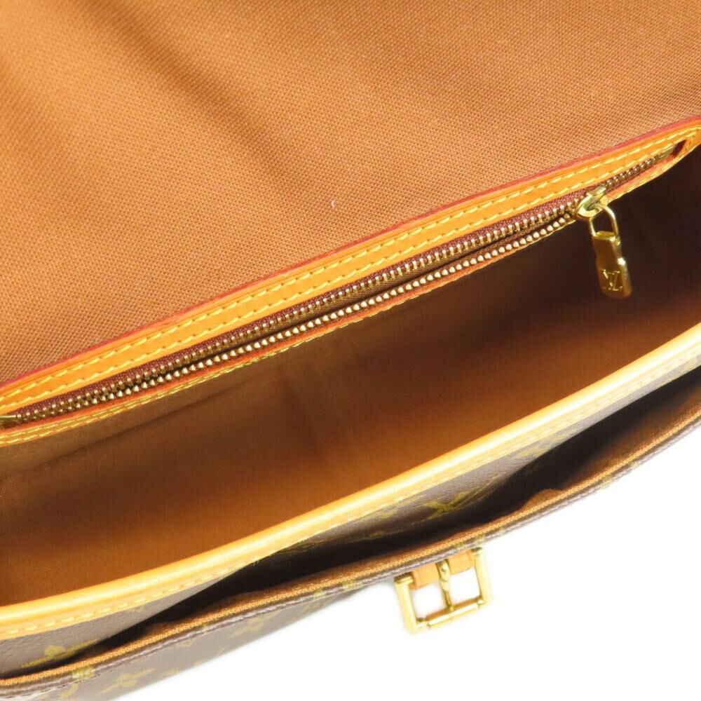 Louis Vuitton Saumur