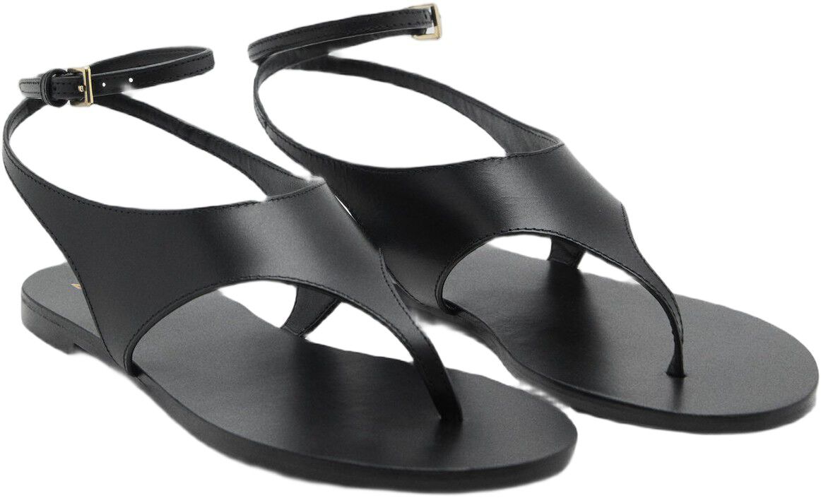 Leather straps sandals