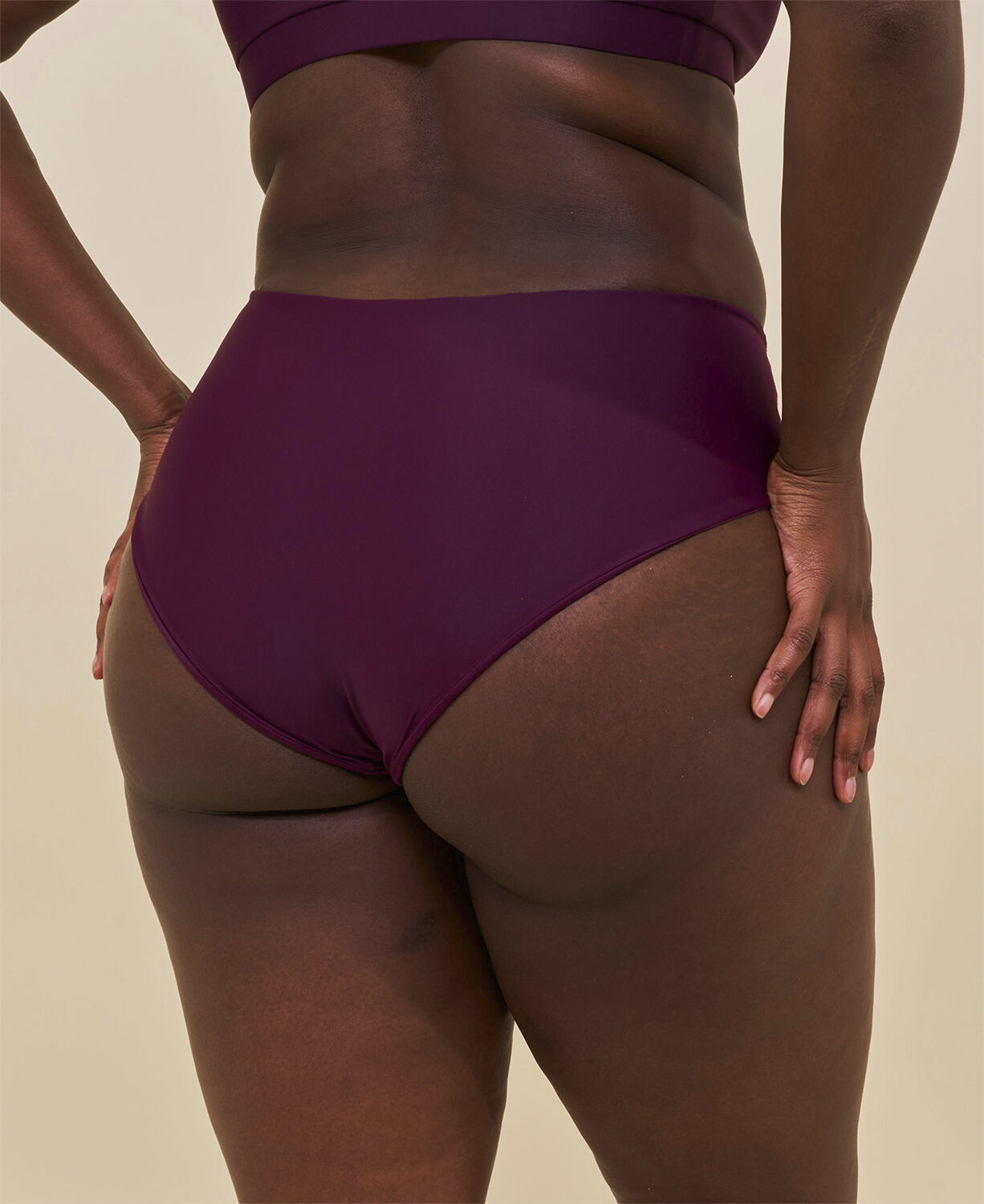 Ubud h&ouml;gmidjade bikinitrosa