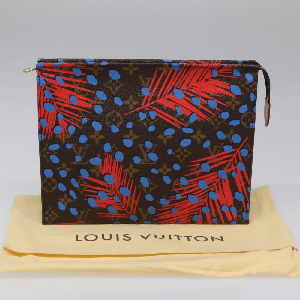 Louis Vuitton Poche Toilette