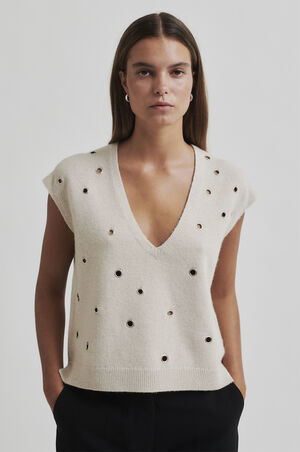 Camra Knit Vest
