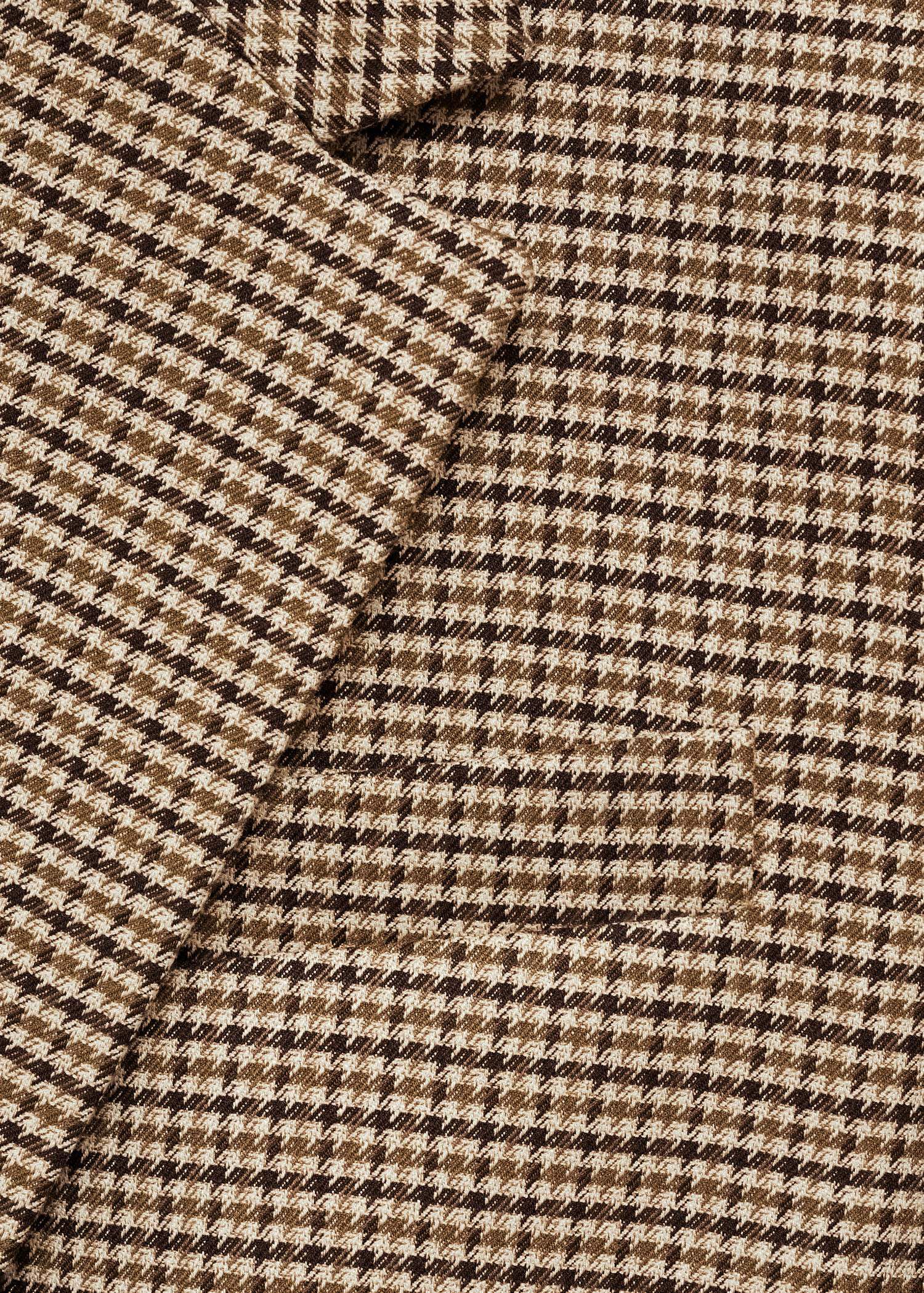 Straight-fit micro-houndstooth jack