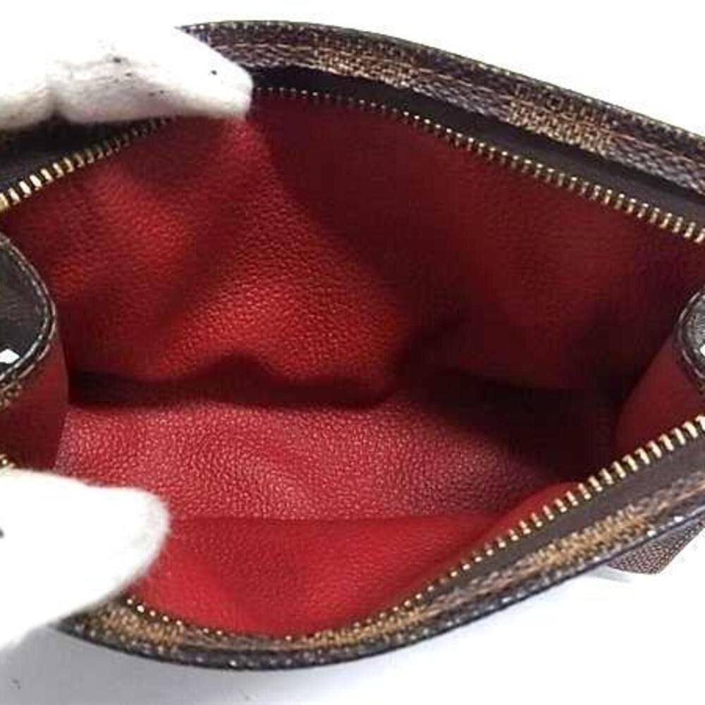 Louis Vuitton Poche Toilette