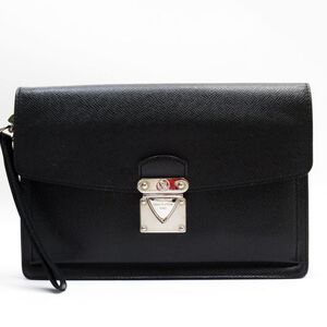 Louis Vuitton Clutch