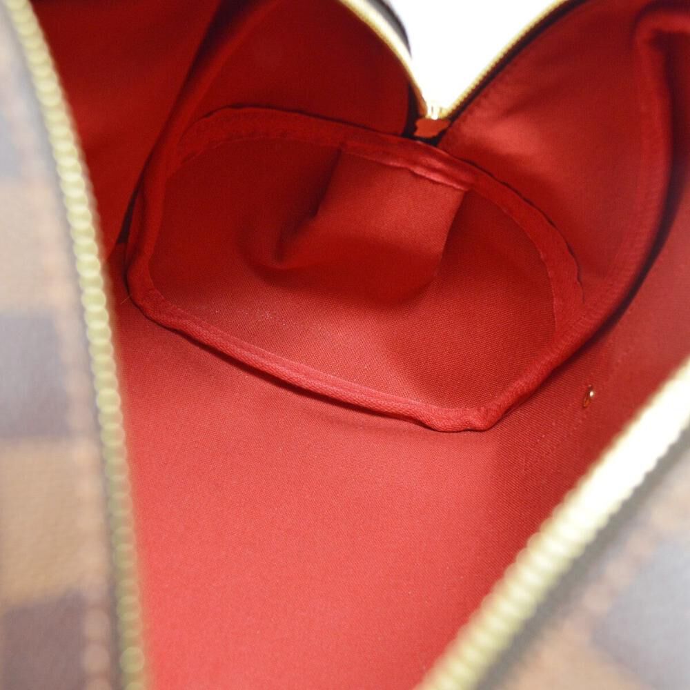 Louis Vuitton Rivington