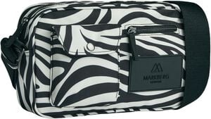 Darlambg Crossb. , Monochrome