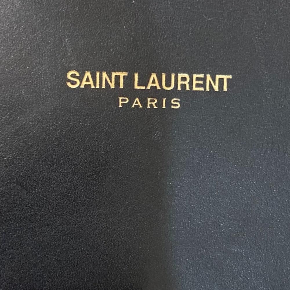 Yves Saint Laurent Shoulder Bag