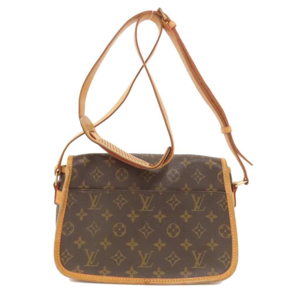 Louis Vuitton Saumur