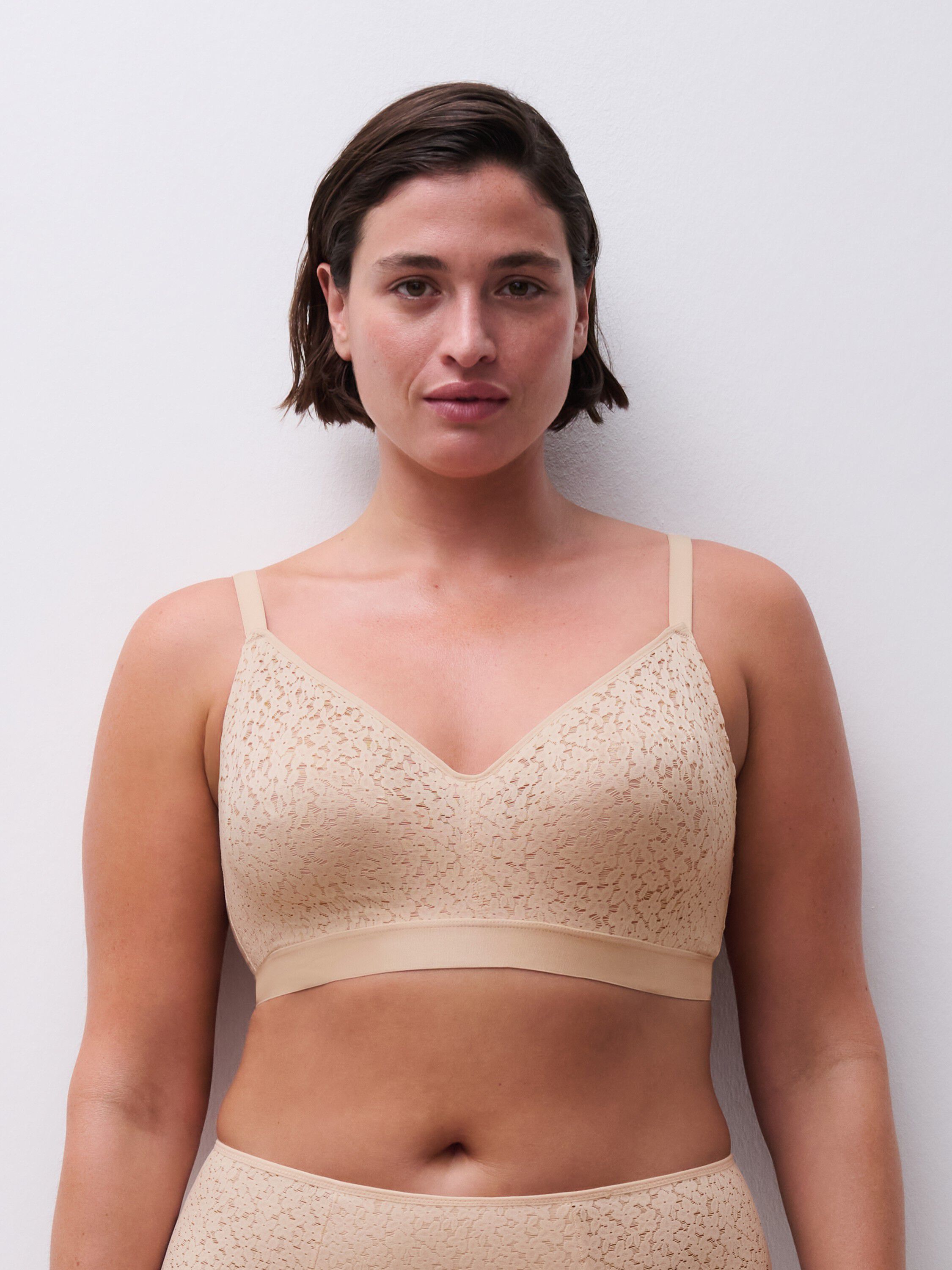Norah Wirefree support bra