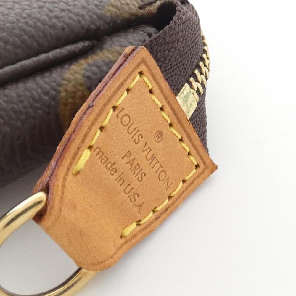 Louis Vuitton Pochette Accessoires