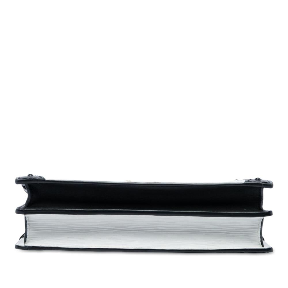 Louis Vuitton Clutch