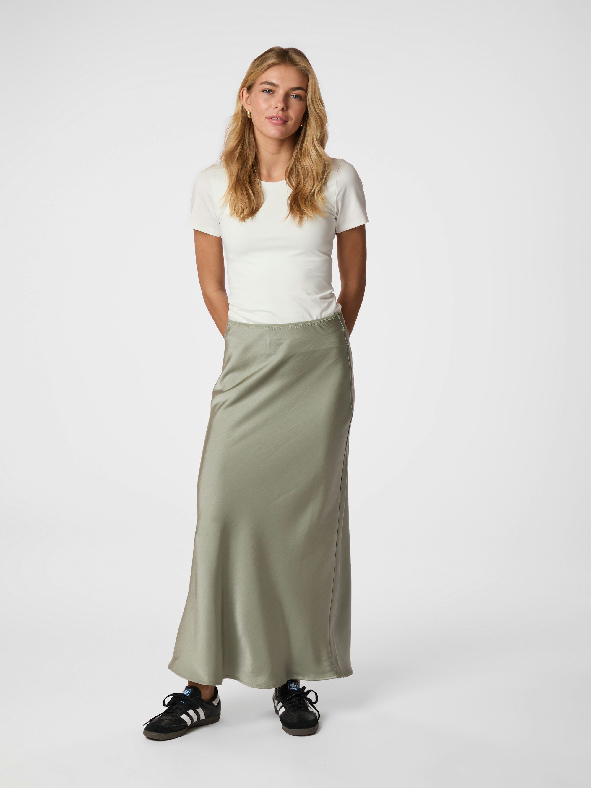 Vicky Heavy Sateen Skirt