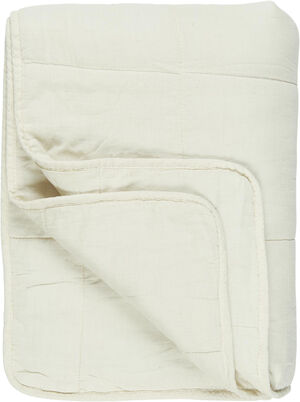 Vintage quilt butter cream