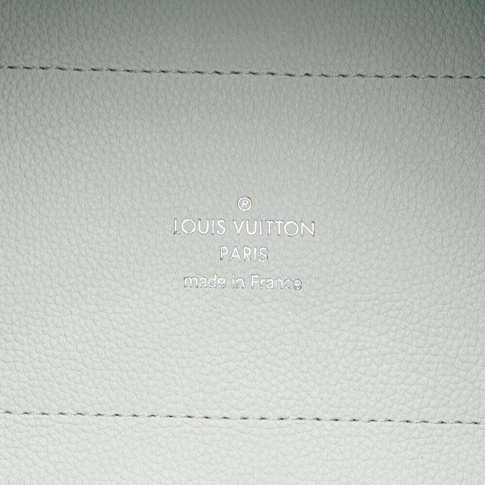 Louis Vuitton Mahina