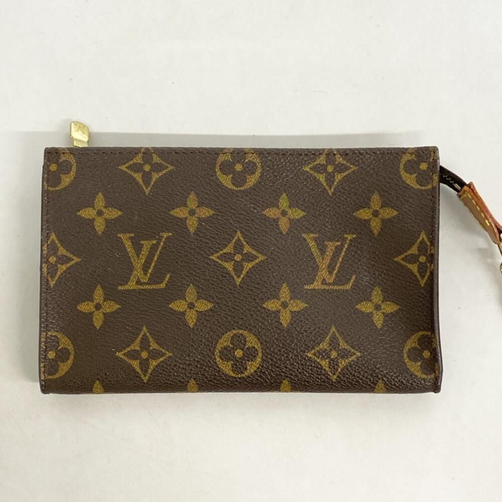 Louis Vuitton Bucket Bag