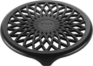 Servering Grytunderl&auml;gg 23 cm, Rund, Gjutj&auml;rn