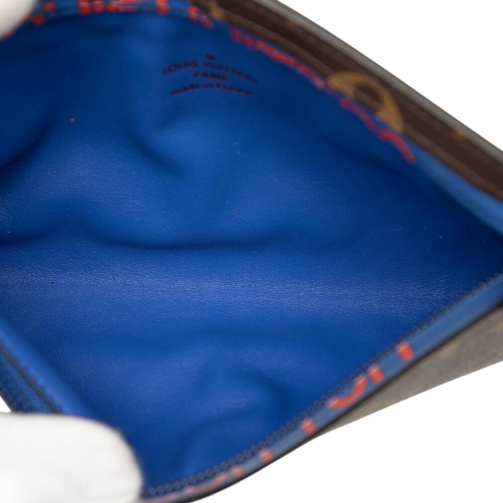 Louis Vuitton Clutch
