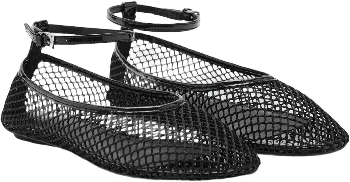Ballet flats with mesh bracelet
