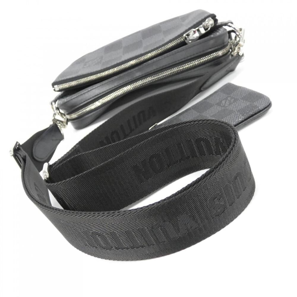 Louis Vuitton Shoulder Bags