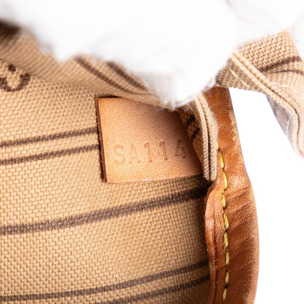 Louis Vuitton Neverfull