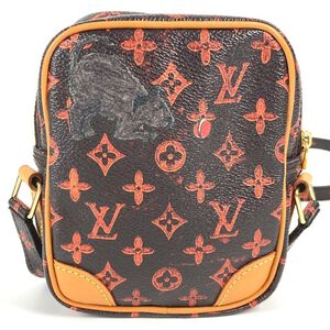 Louis Vuitton Shoulder Bags