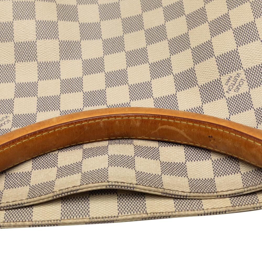 Louis Vuitton Shoulder Bags