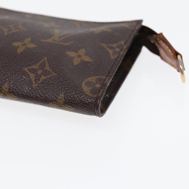 Louis Vuitton Pouch