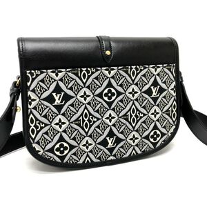 Louis Vuitton Saumur