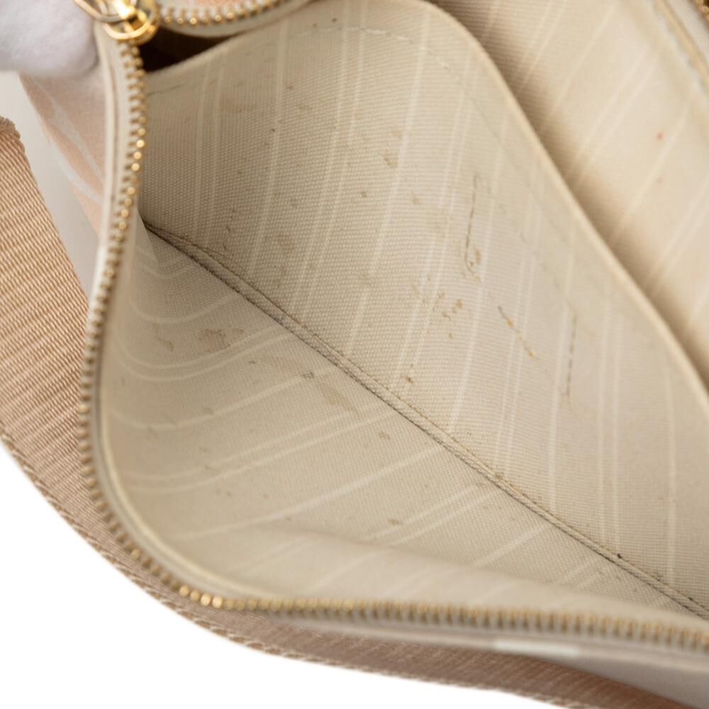 Louis Vuitton Pochette Accessoires