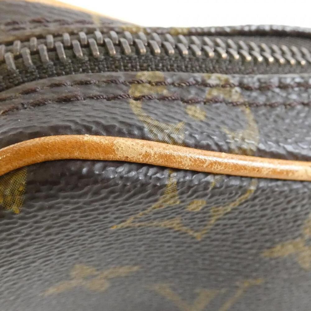 Louis Vuitton Croissant