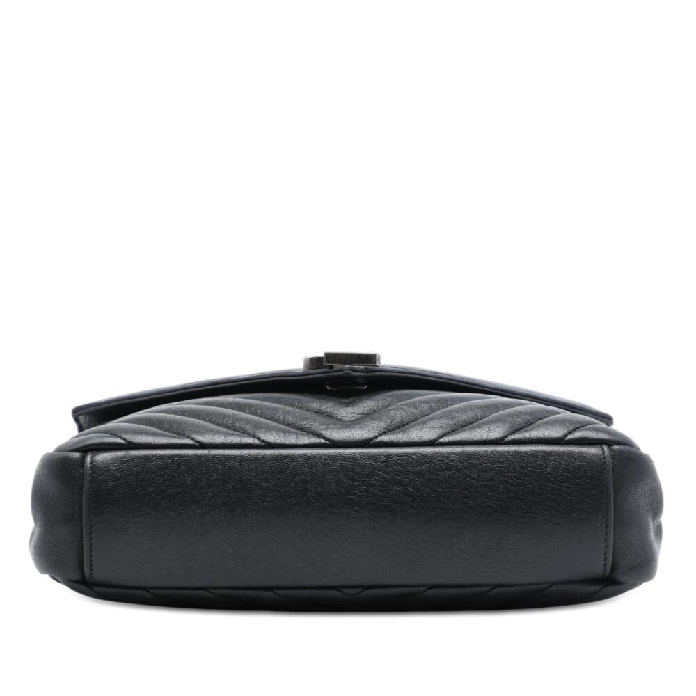 Yves Saint Laurent Handbag