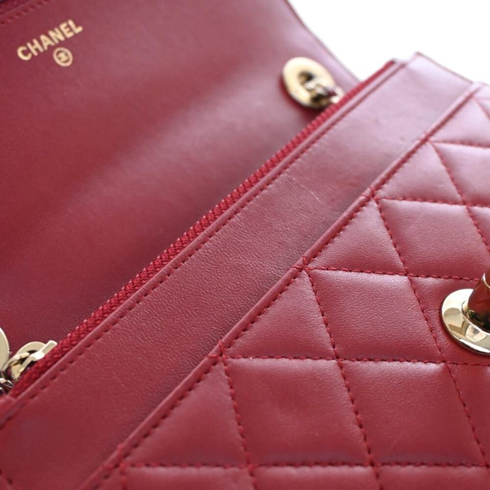 Chanel Wallet On Chain