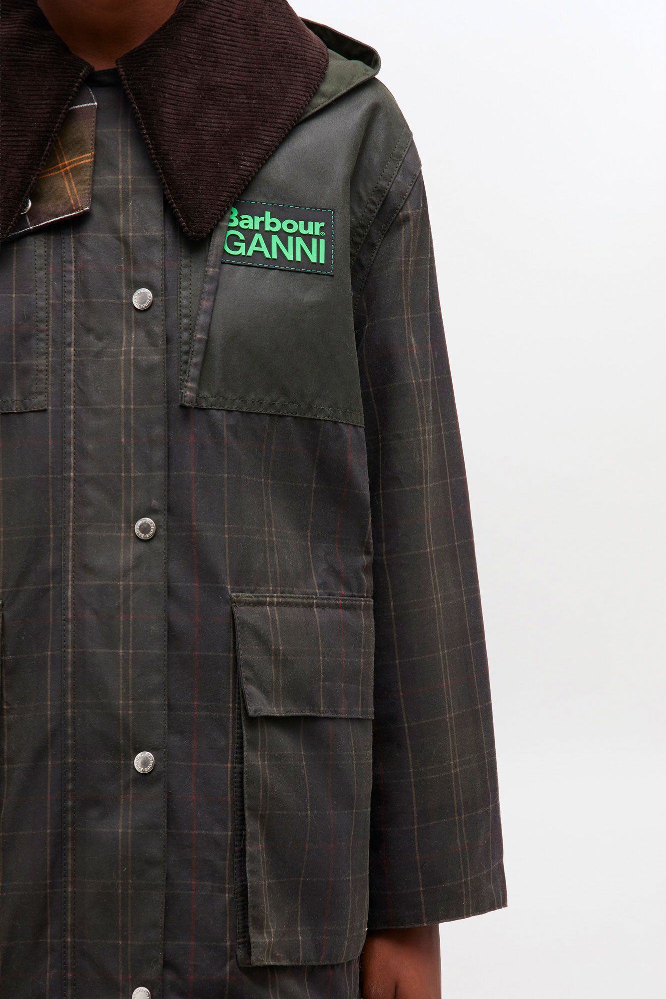 Barbour Wax Short Coat LWX1528TN11