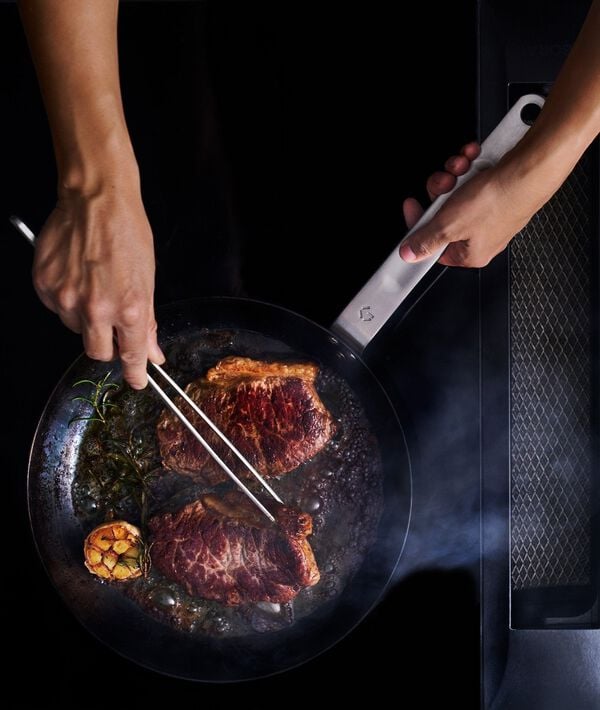 Stegepande - carbonstål - 28 cm